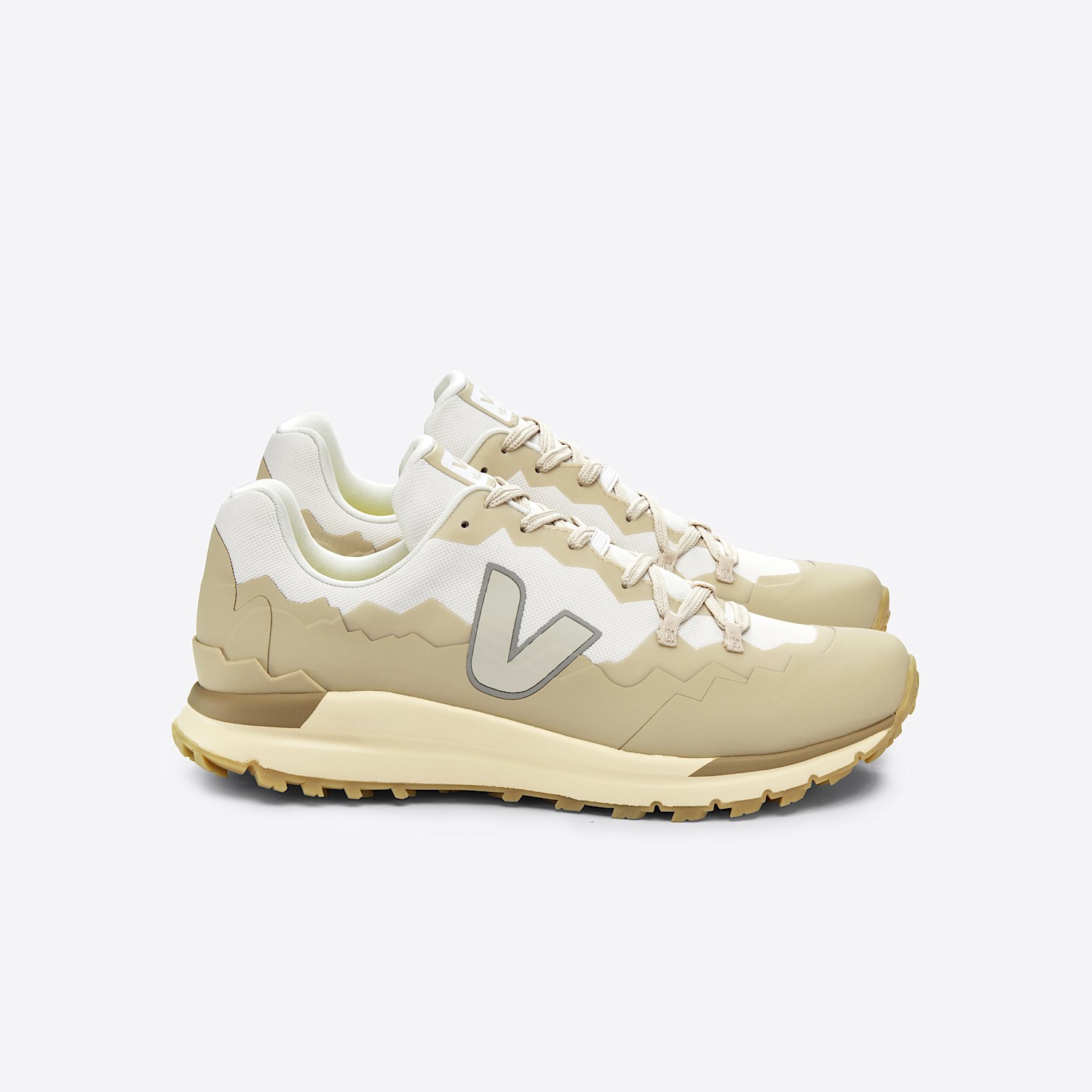 veja-sneakers-fitz-roy-vegan-brown-fr2303371_1