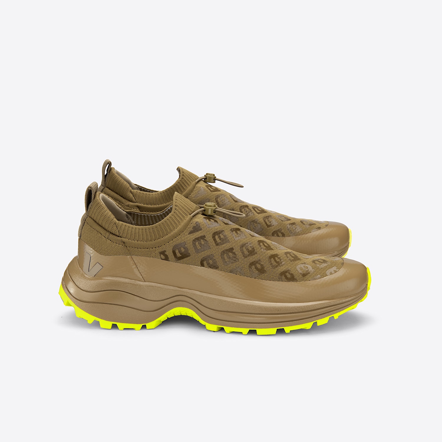 veja-sneakers-veja-x-amelie-pichard-recycled-beige-va0103076_1