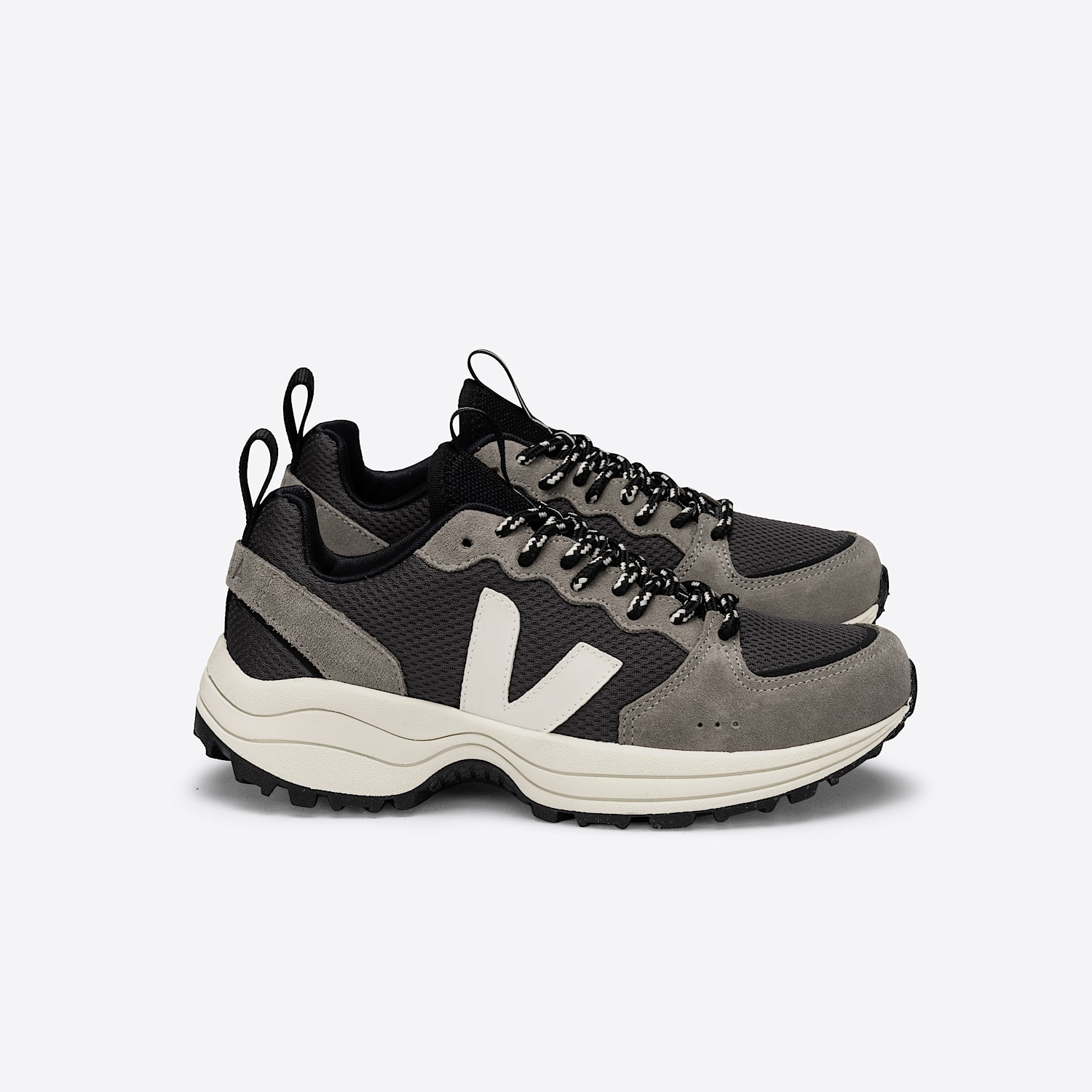 veja-sneakers-venturi-recycled-black-vt0102475_1
